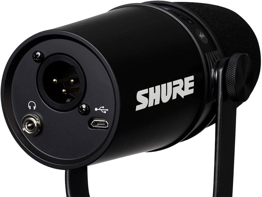 Shure MV7 
